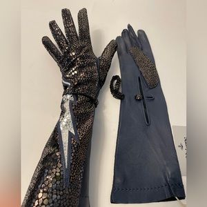 Vivienne Westwood BRAND NEW LONG GLOVES LAMINATED SIZE M AW18